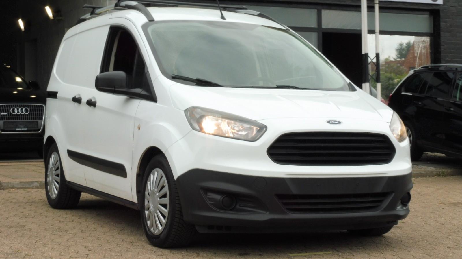 Ford Transit Courier AHK Klima Dachträger