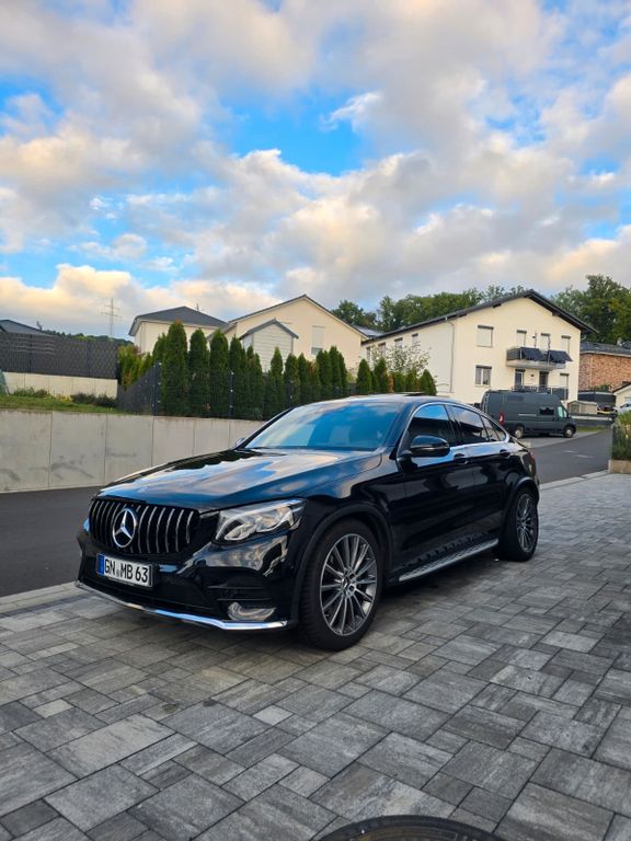 Mercedes-Benz GLC 220