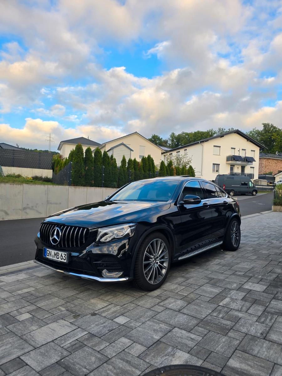 Mercedes-Benz GLC 220d Coupe 4Matic*AMG*Pano*AHK*HUD*