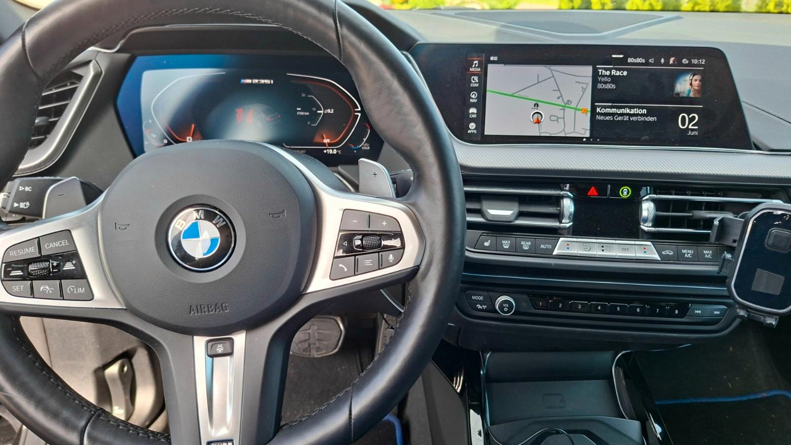 BMW Vollpaket M235i xDrive Gran Coupé Panorama