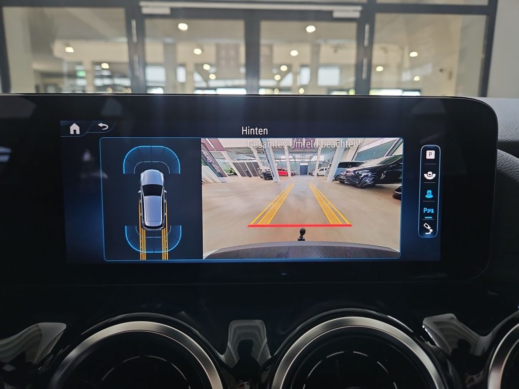 Fahrzeugabbildung Mercedes-Benz B 180 Progressive AHK Navi LED SHZ SpurH KAM DAB