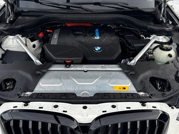 BMW X3 xDrive30e M Sportpaket DAB LED WLAN Shz