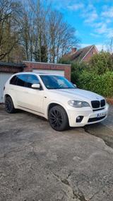 BMW X5 40d M Paket,7Sitz,Tausch Möglich, F... - BMW 540 in Frankfurt (Main)