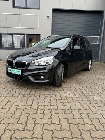 BMW 218 Baureihe 2 Gran Tourer 218 i Advantage