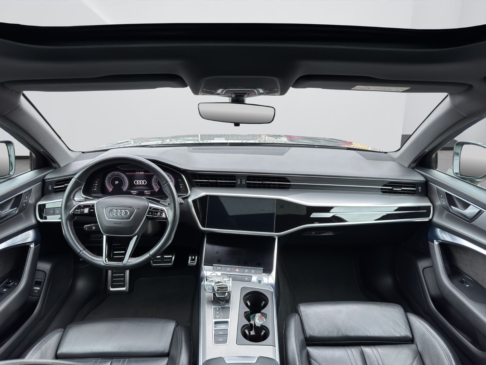 Fahrzeugabbildung Audi A6 Avant 45 TDI quattro sport*Pano*Digitaltacho*