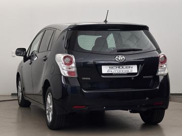 Toyota Verso - 8