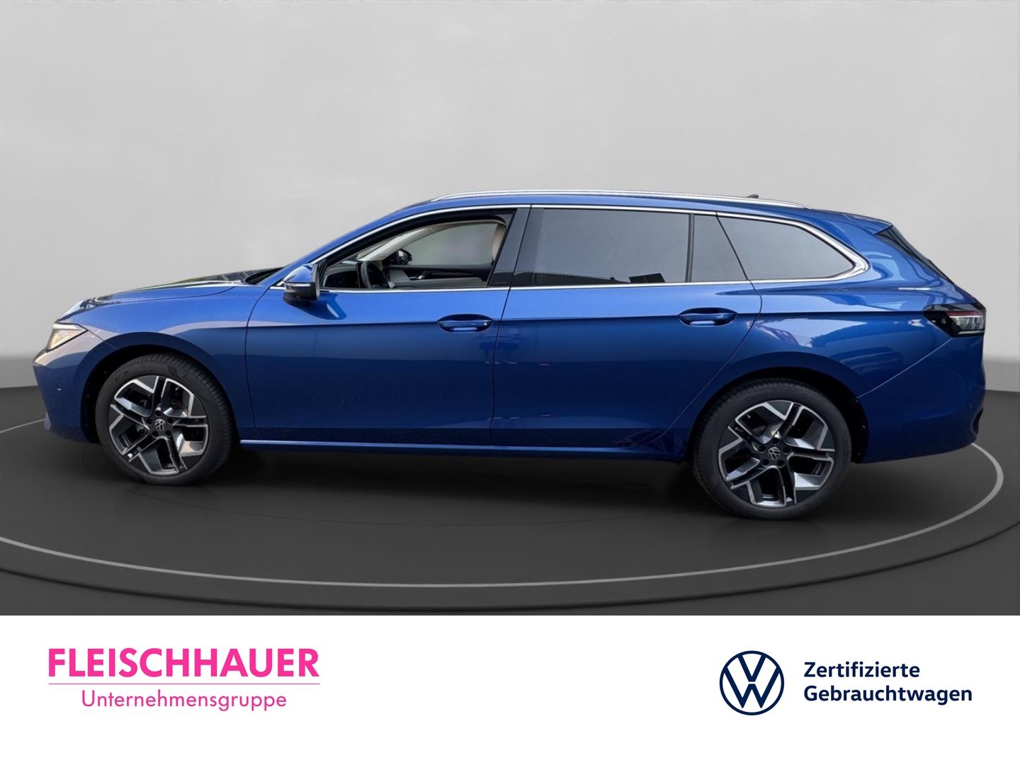 Volkswagen Passat Variant 2.0 TDI Elegance Matrix AHK Pano foto 4