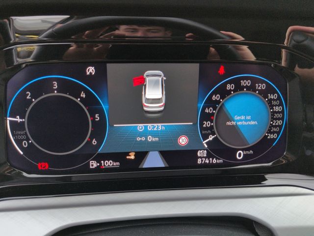 Golf VIII Variant 2.0 TDI AHK+NAVI+LED+SHZ