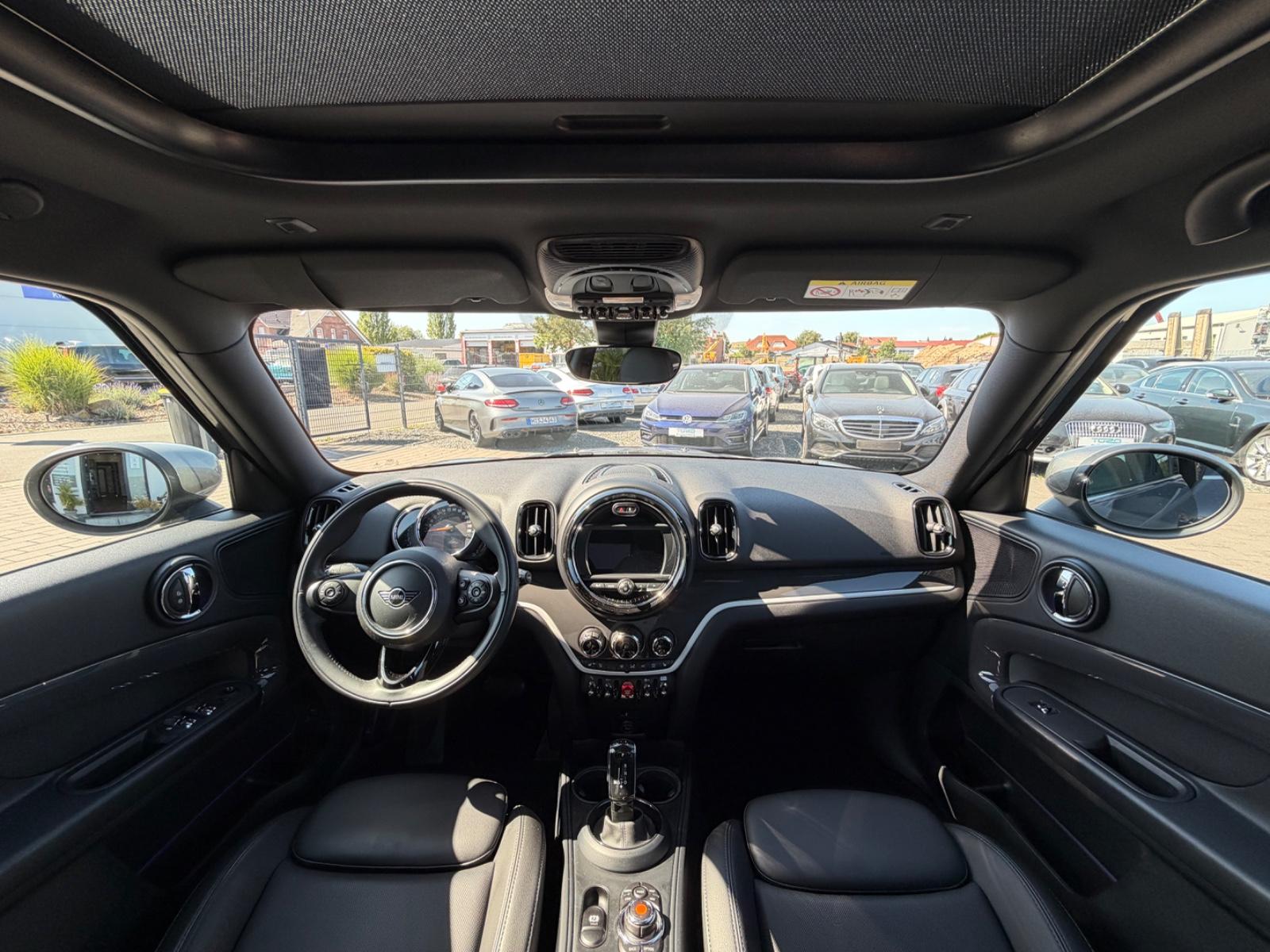 MINI Countryman S*LED*NAV*PANO*LEDER*AHK*2.HAND*TOP*