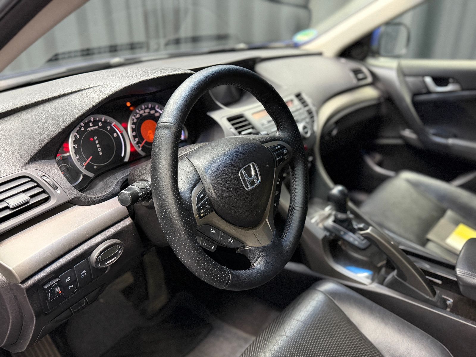 Fahrzeugabbildung Honda Accord Tourer Executive |AUTOMATIK|RF-CAM