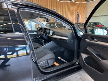 Volkswagen Golf VIII Variant Life *2. Hand*ACC*App-Connect*