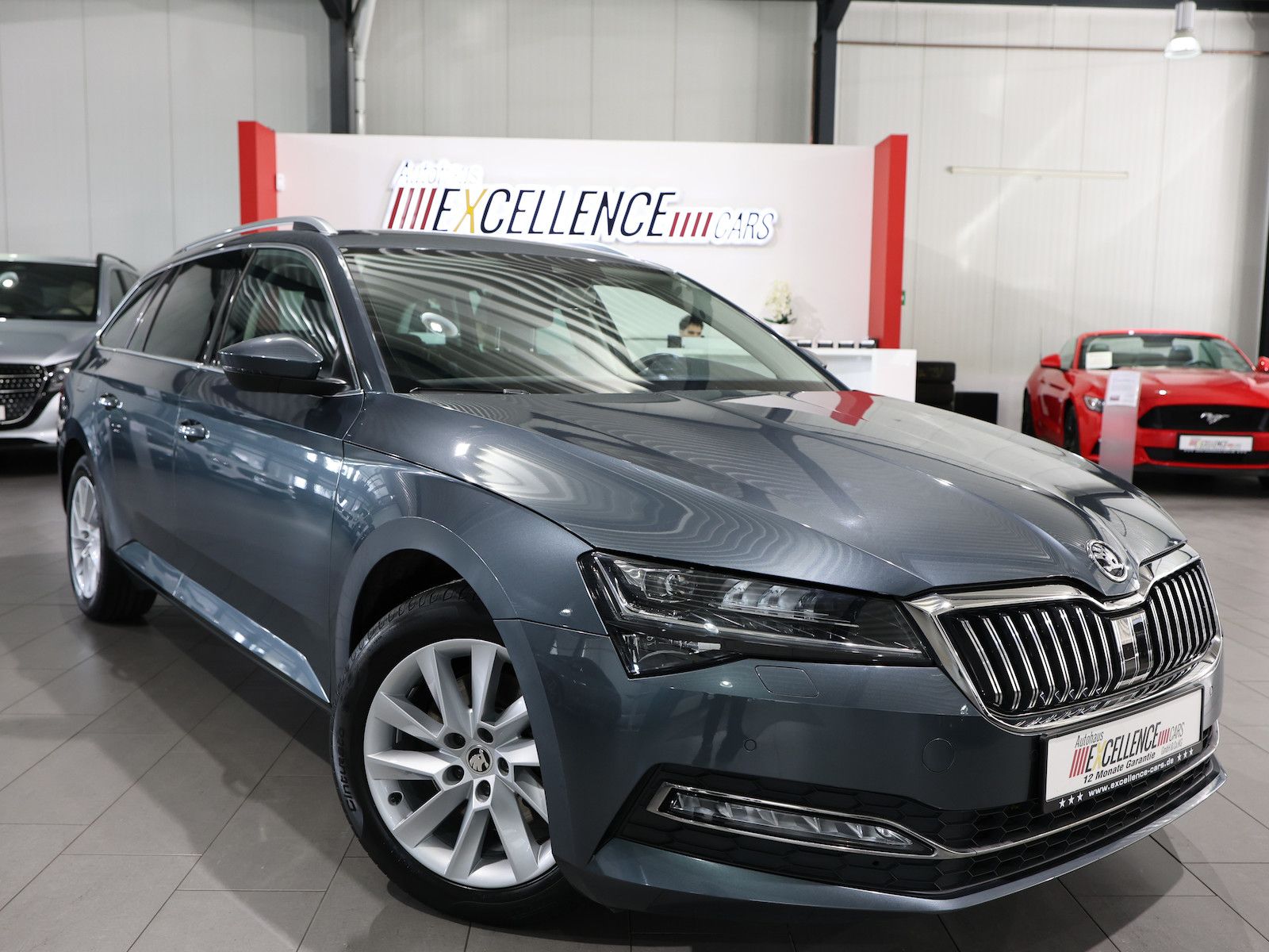 Skoda Superb Combi 2.0 TDI DSG 4x4 STYLE VC NAVI APP foto 2