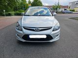 Hyundai i30 CRDi 2011 - Hyundai i20: Crdi