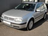Volkswagen Golf 1.6 Variant KLIMA ZV S-HEFT >1.HAND< - Volkswagen Golf aus 2006: Variant