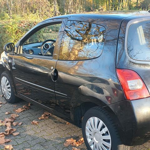 Renault Twingo 1,2 Klima Night + Day TÜV 9,26 Allw...