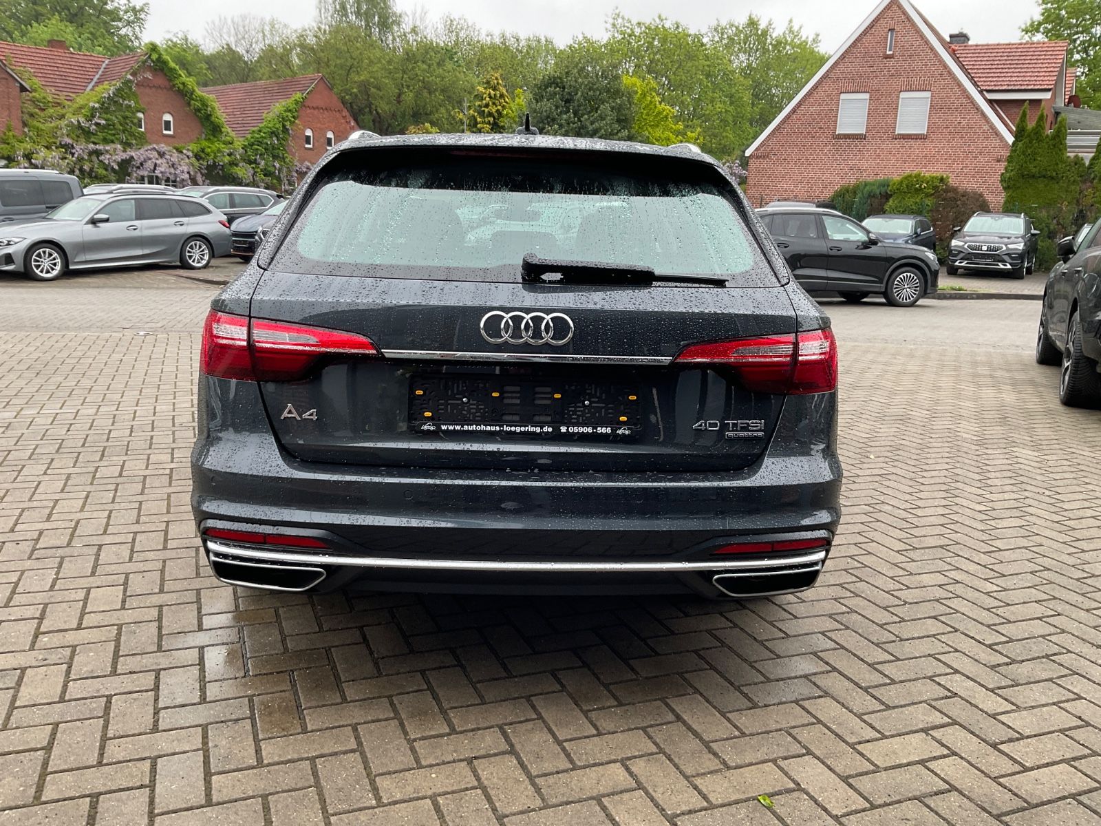 Fahrzeugabbildung Audi A4 Avant 40 TFSI quattro,Leder,ACC,Kamera,LED