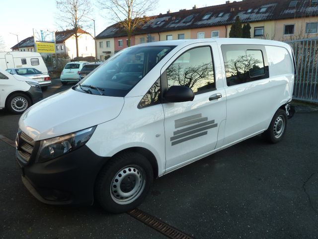 Mercedes-Benz Vito Mixto 114 kompakt 5-Sitzer