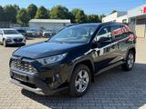 Toyota RAV 4 2.0 16V 4x2 Automatik dig. Tacho Cam DAB - Toyota RAV 4 Gebrauchtwagen in Wuppertal