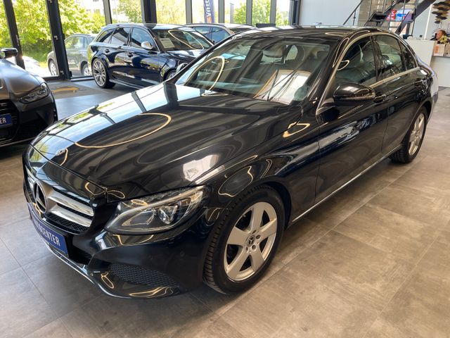 Mercedes-Benz C180 CGI Limousine Avantgarde*NAVI*LED*TEILLEDER