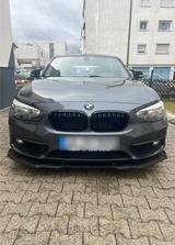 BMW 1er in Grau Metallic  Sportliche Opti - : Kombi, Sportliche