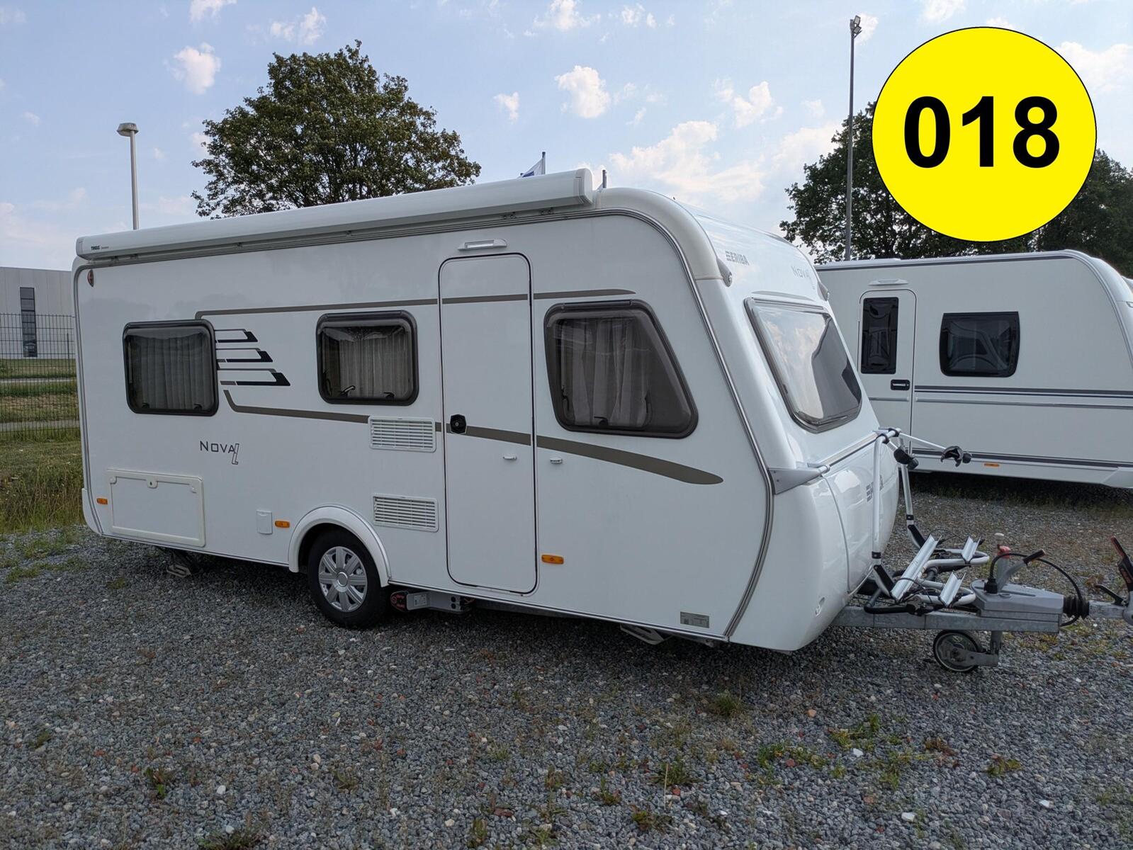 HYMER / ERIBA / HYMERCAR Eriba Nova Light 442 Mover/Solar/Fahrradträger/V