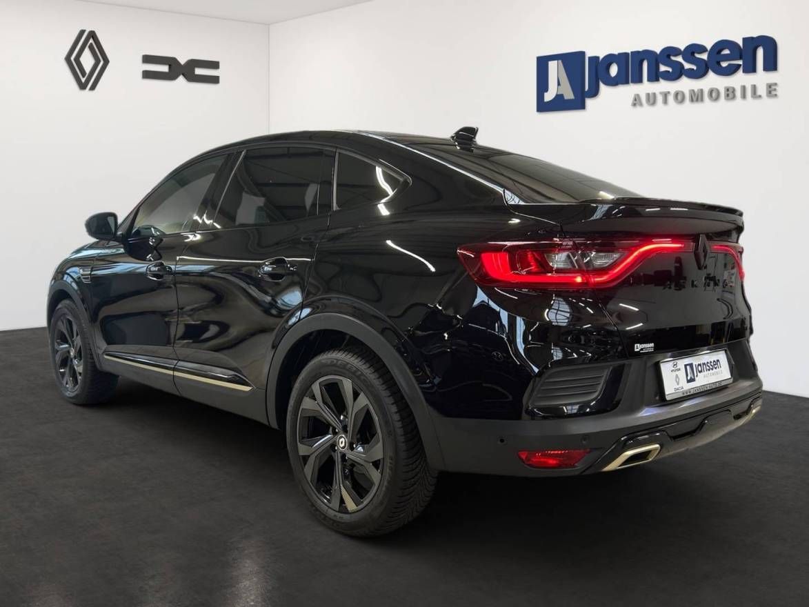Fahrzeugabbildung Renault ARKANA E-TECH engineered hybrid 145