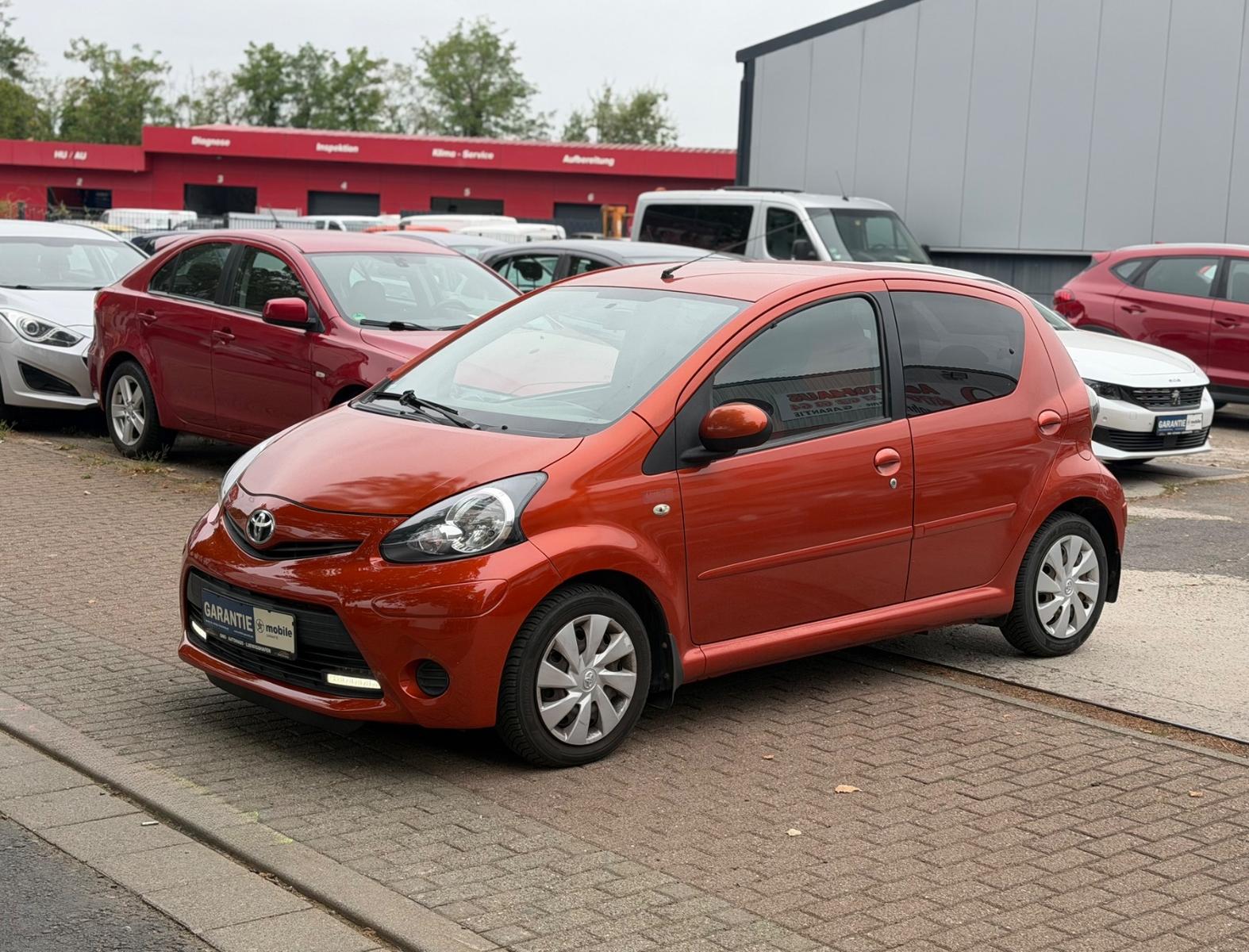 Toyota Aygo AYGO Connect*TÜV NEU*1-HAND*