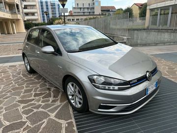 Volkswagen Golf - 3