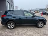 Toyota RAV 4 2.0l VVT-i 4x4*Automatik,SHZ,Kamera* - Toyota mit Benzin-Antrieb