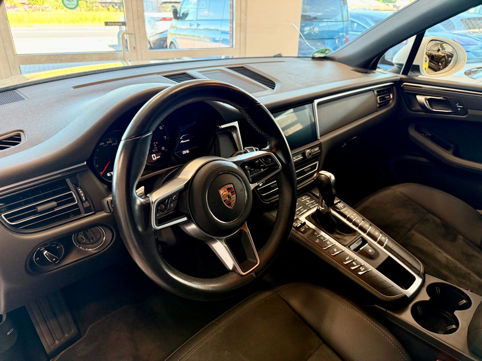 Fahrzeugabbildung Porsche Macan PDK ACC/ Kamera/ Standheizung