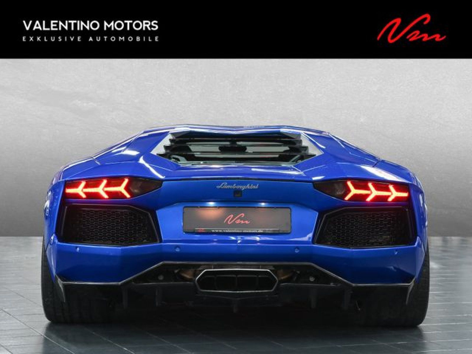 Fahrzeugabbildung Lamborghini Aventador LP 700-4 - Ad Personam|ParkAssi|Carbon