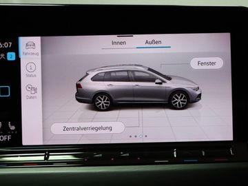 Fahrzeugverkauf 21 Volkswagen Golf VIII Vari. Style So&Wi R. StHz Navi Matrix