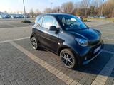 Smart EQ ForTwo Passion 22 kW/Pano/Kamera/SHZ