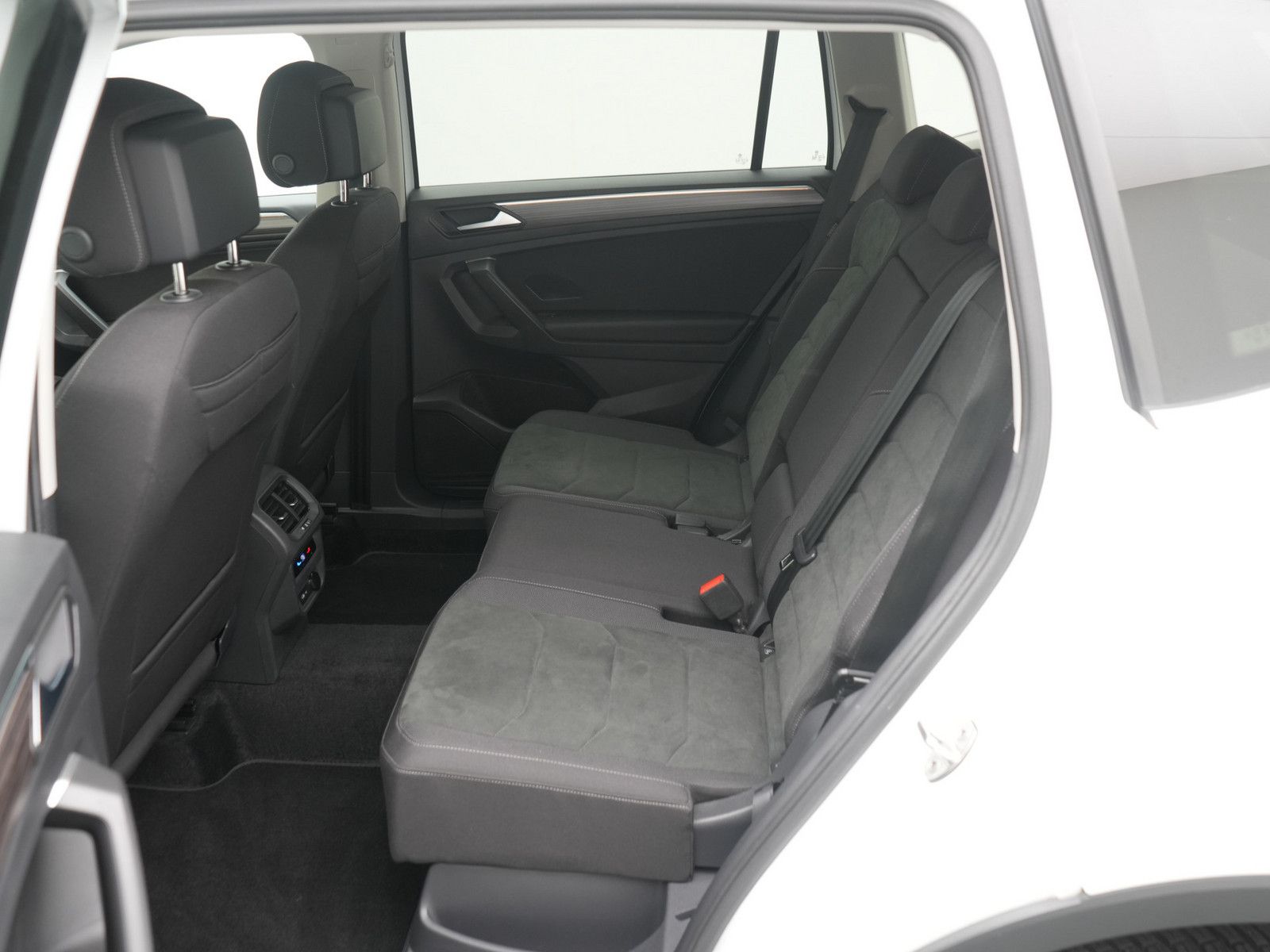 Volkswagen Tiguan Allspace - Bild 17