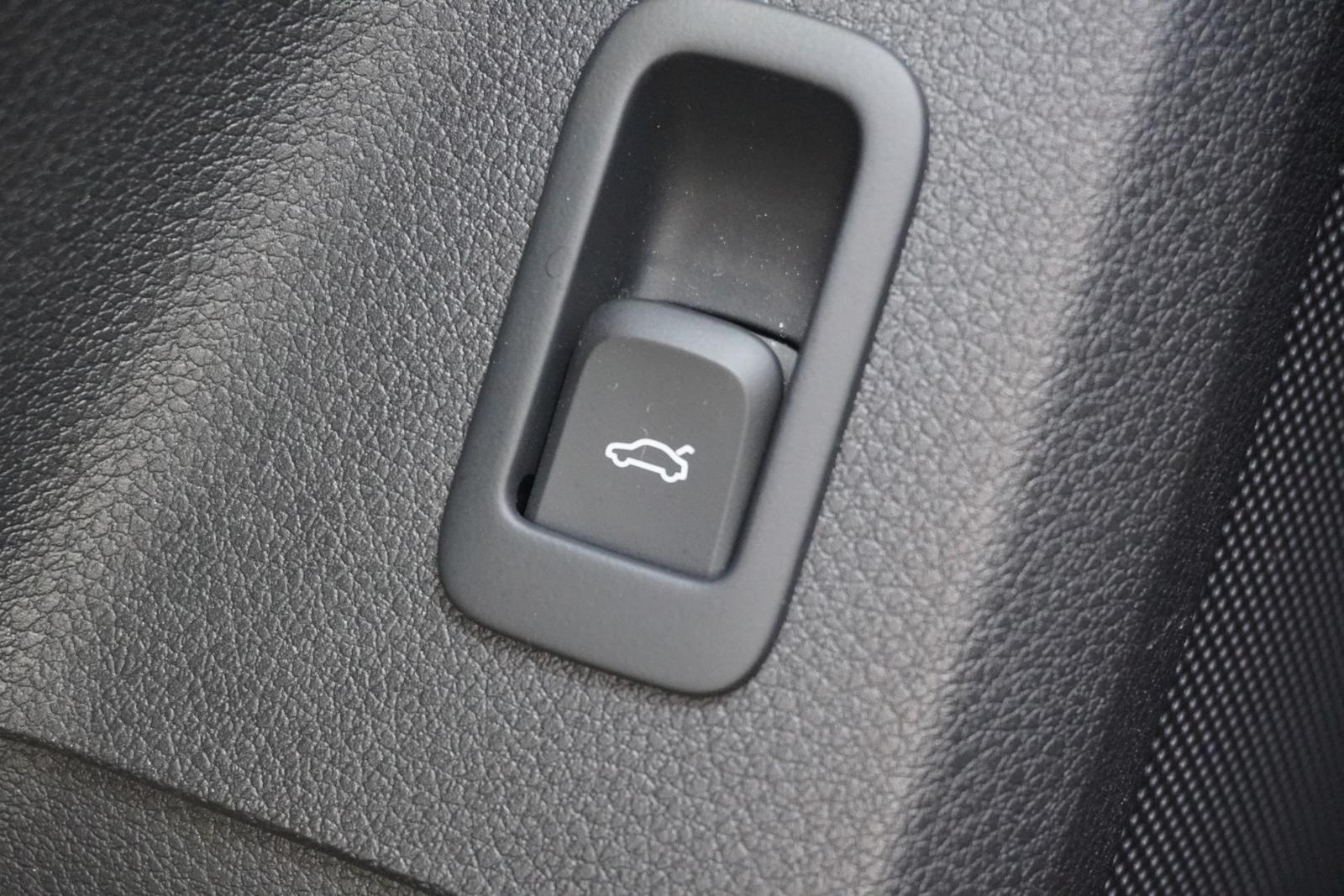 Audi Q2 35 TFSI S-Line LED Navi ACC Kamera Keyless, миниатюра 16