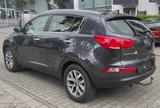 Kia Sportage Dream Team 4WD*Automatik*AHK* - Kia Sportage mit Diesel-Antrieb: Allradantrieb, Geländewagen, Automatik