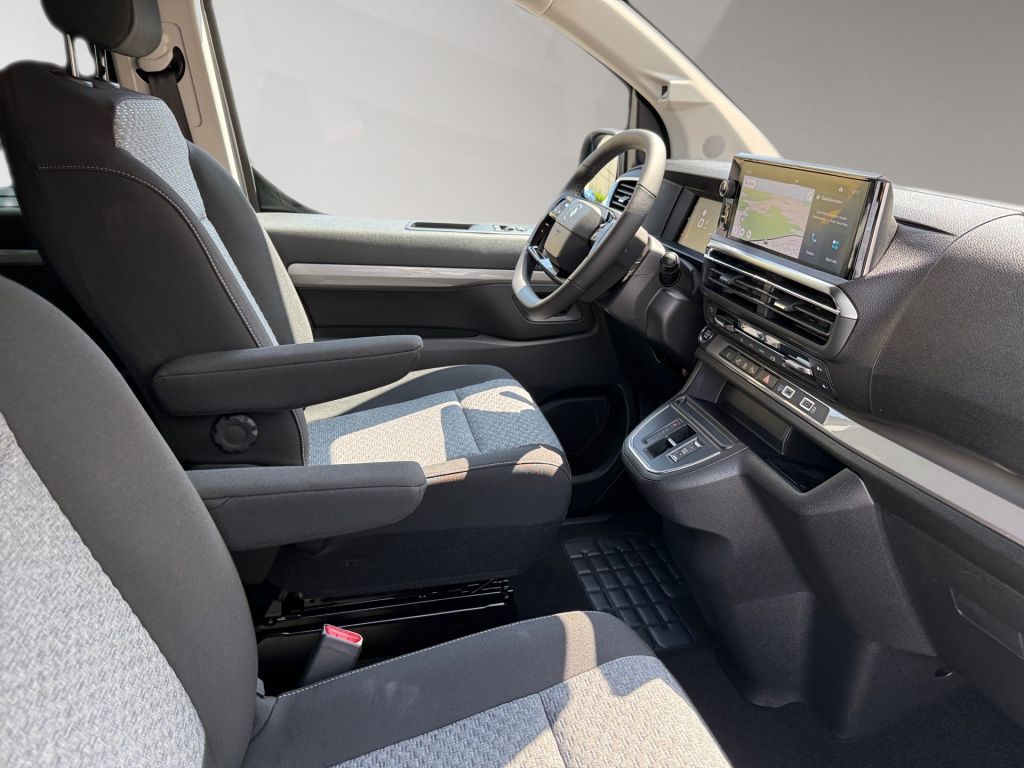 Fahrzeugabbildung Citroën Spacetourer M Diesel 180 Autm. Plus