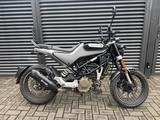 Husqvarna Svartpilen 125 ABS B196 nur 3519 km - HUSQVARNA BENZIN 125