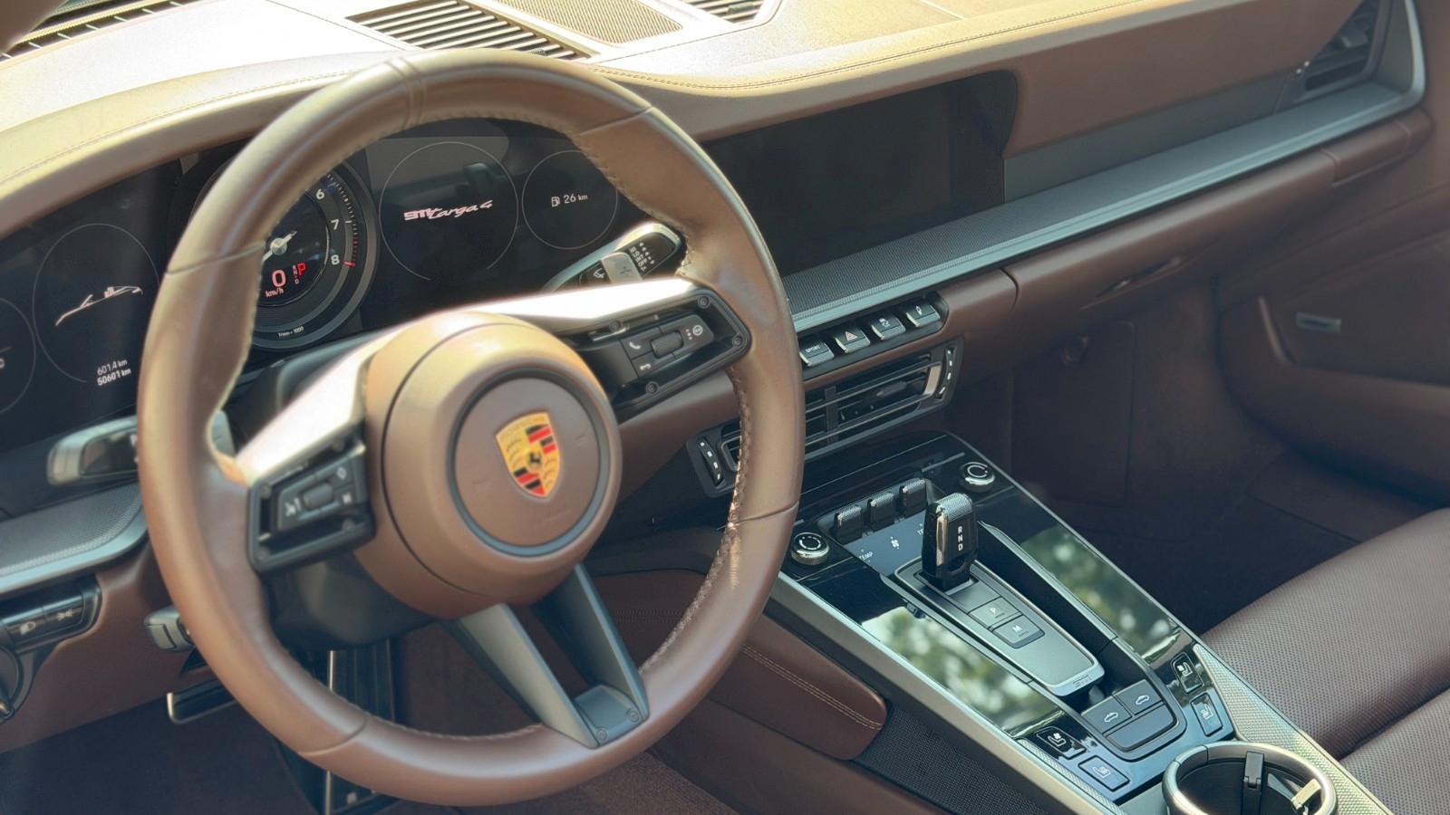 Porsche 992 Carrera 4 Targa Techart - Performance