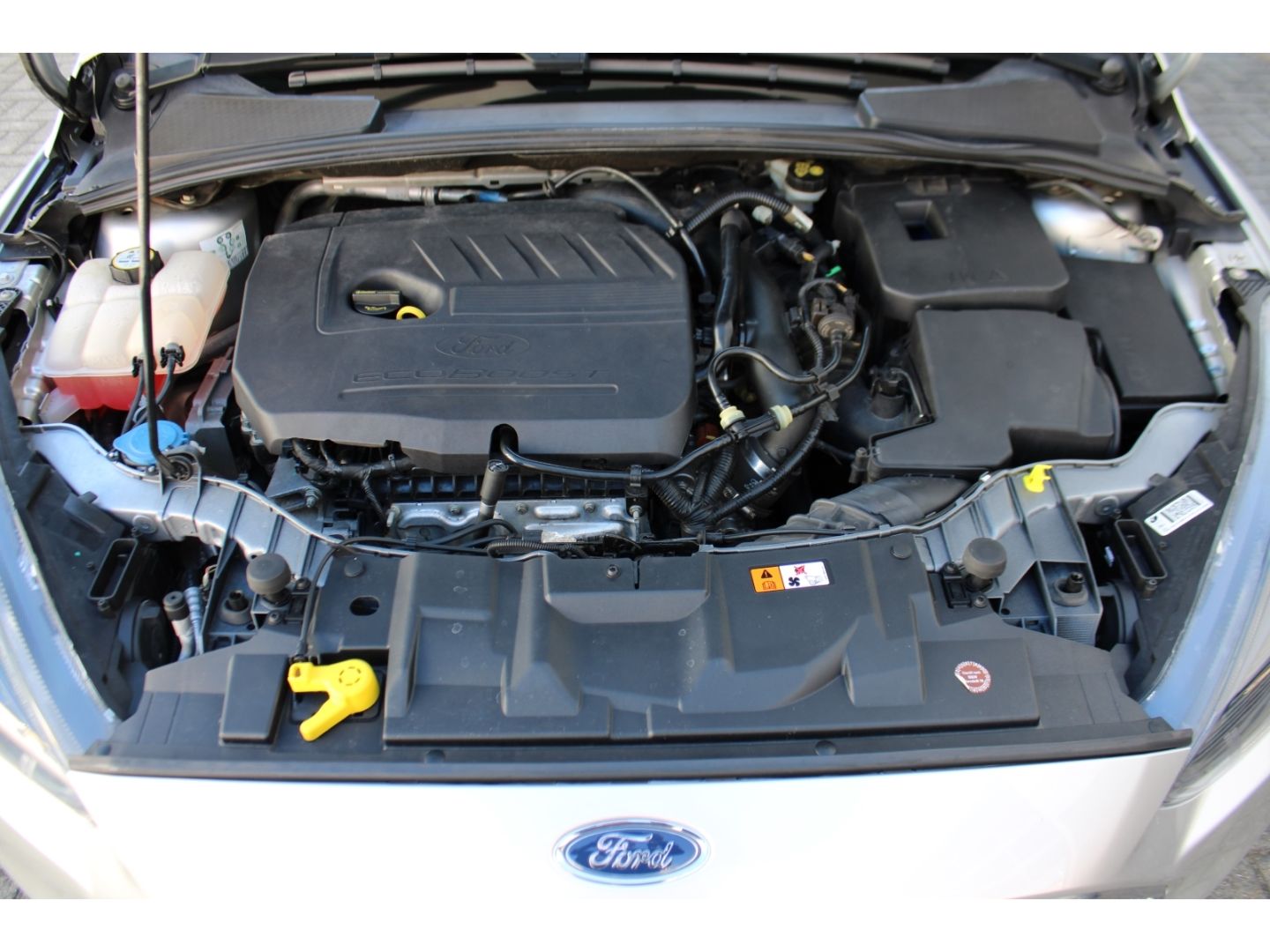 FORD Focus Turnier 1.5 EcoBoost Titanium Navi TWA RFK - Image 26