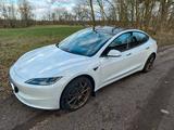 Tesla Model 3 Premium Maximale Reichweite Allrad 2025 