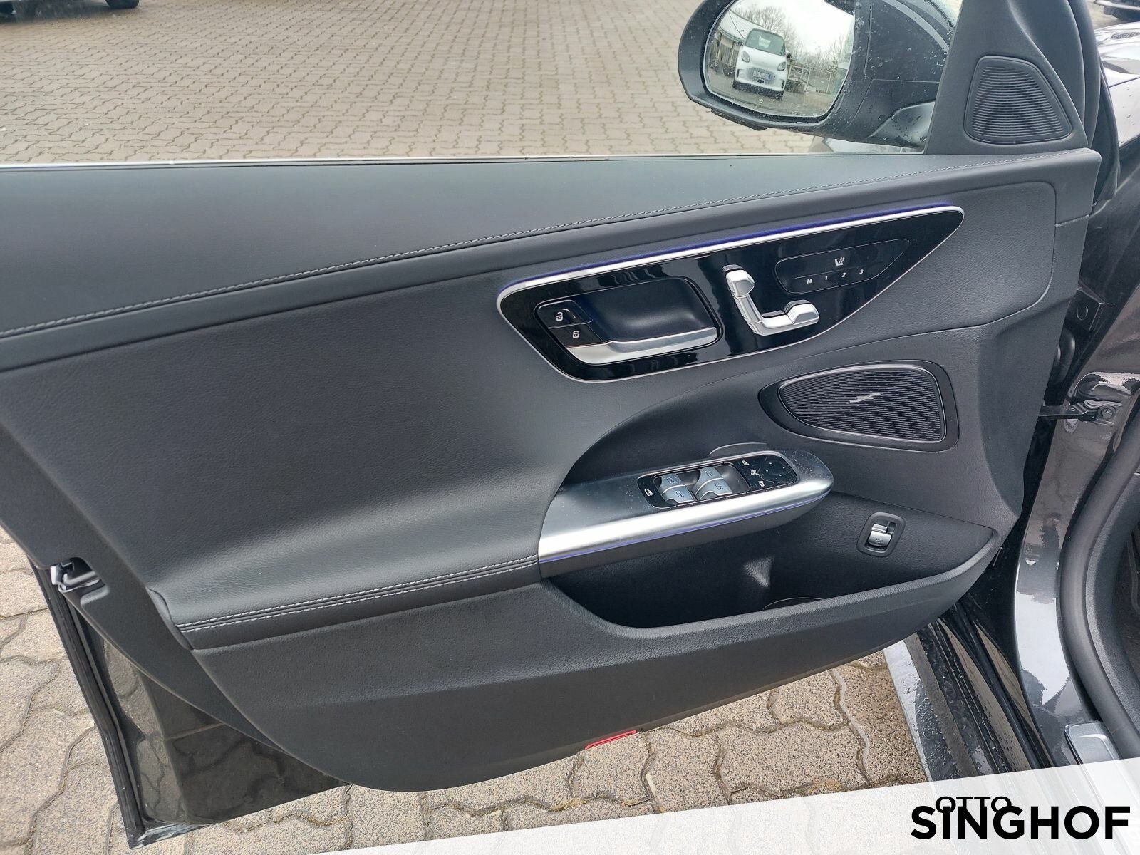 Fahrzeugabbildung Mercedes-Benz C 220 d AMG eff.3,99%+AHK+LED+Distronic+360+TOTW