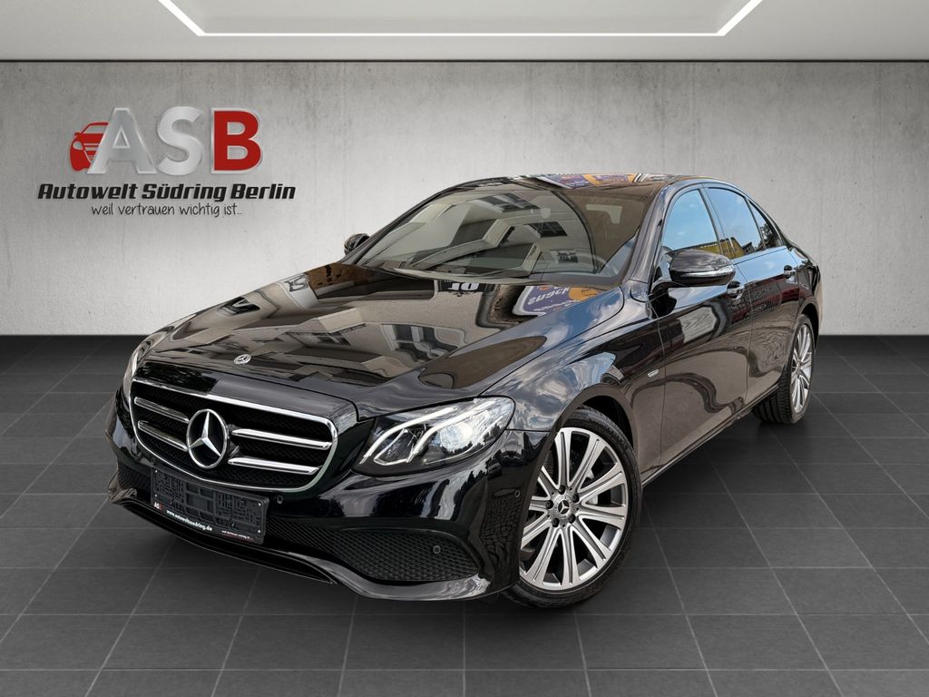 Image of Mercedes-Benz E 200