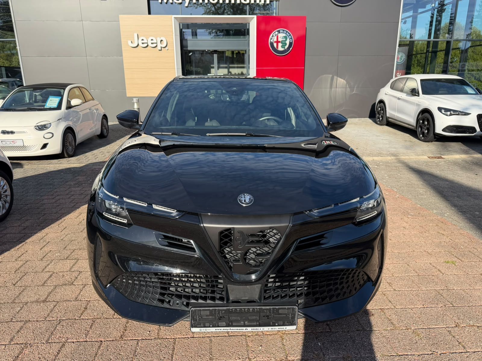 Fahrzeugabbildung Alfa Romeo Junior Ibrida 1.2 VGT 48V-Hybrid 100 kW Speciale