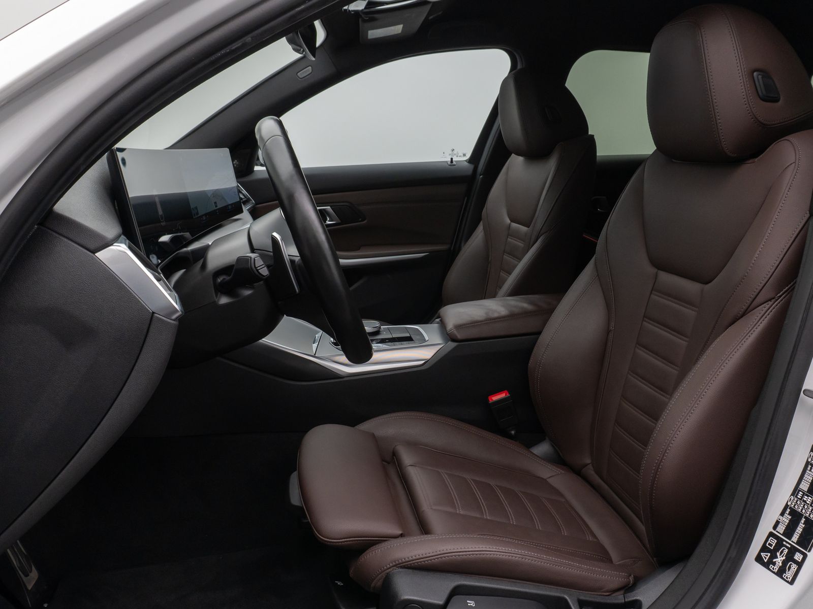 Fahrzeugabbildung BMW 320d  xD M Sport Kamera HUD DAB H/K Alarm 19Zoll