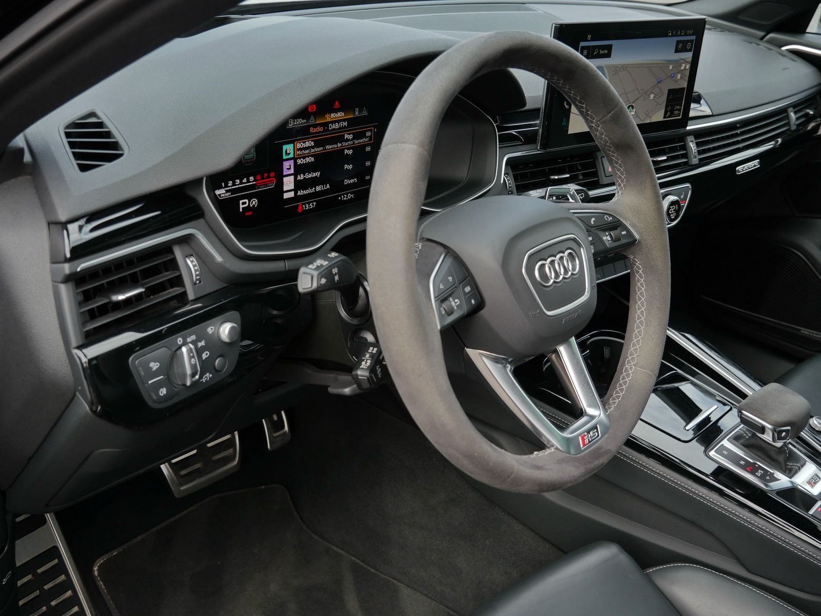 Audi RS4 - Bild 20