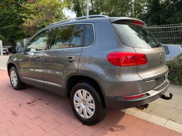 Volkswagen Tiguan - 6