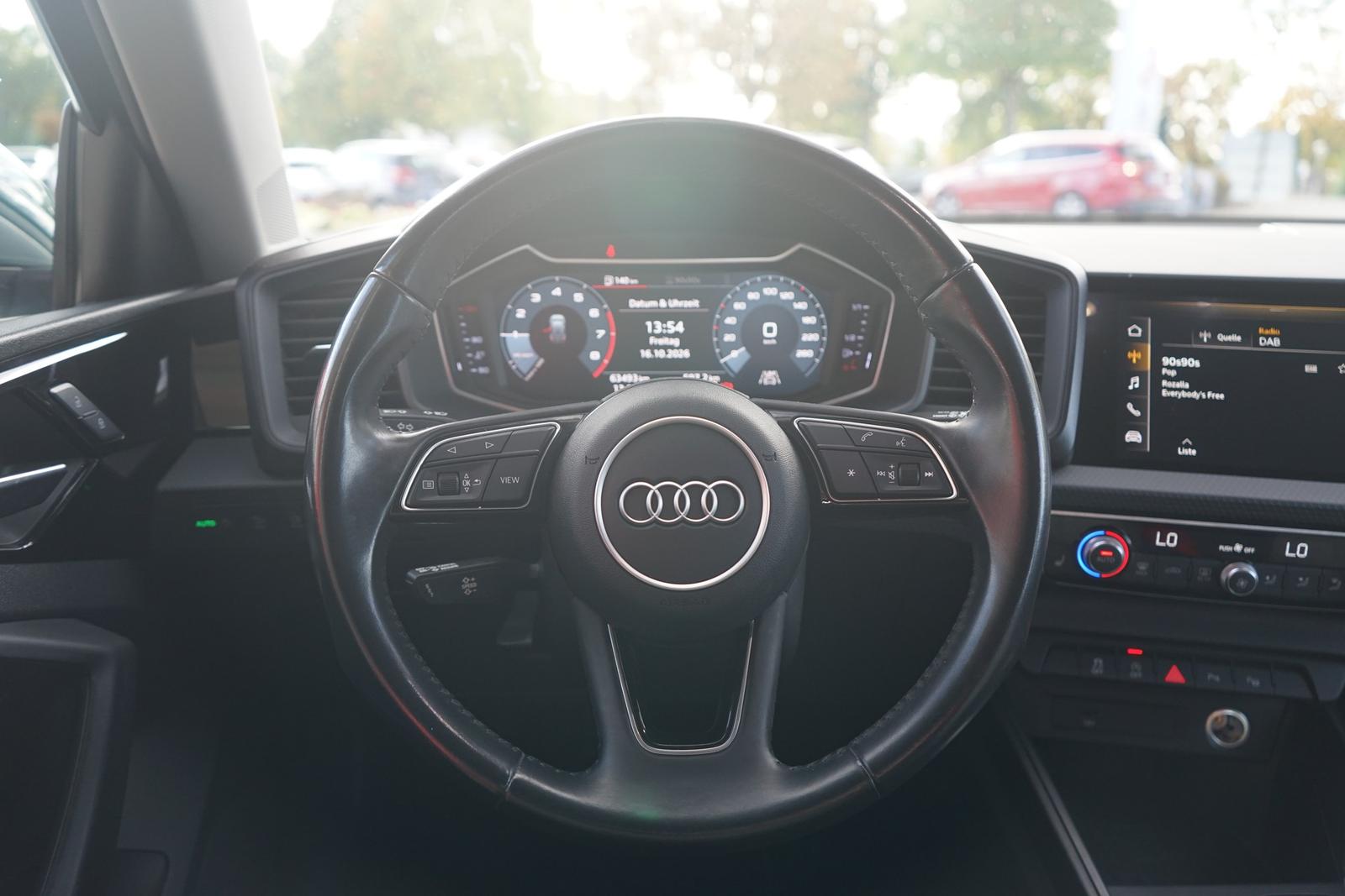 Audi A1 Sportback 30 TFSI advanced LED B&O Kamera PDC
