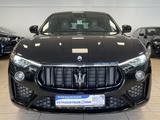 Maserati Levante Modena S Pano. Leder Harman/Kardon ACC  - schwarze Maserati Levante