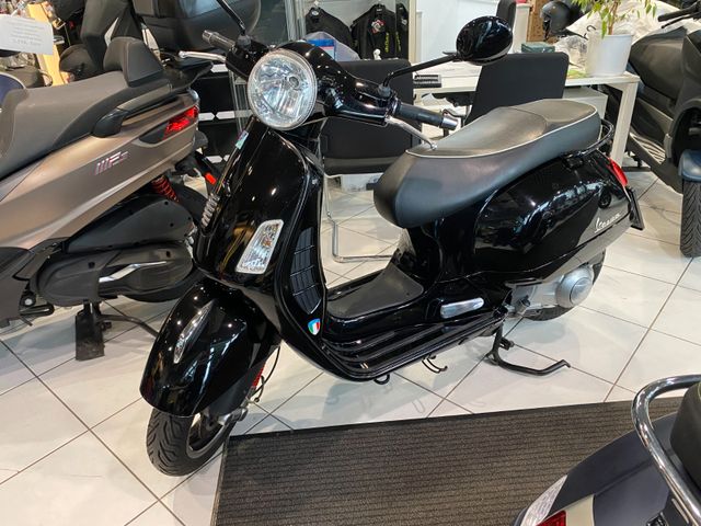 Vespa GTS 300 super